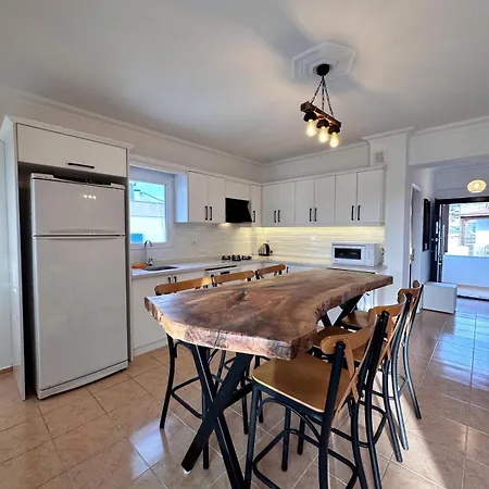 דירה Wonderful Sunset טורגוטריס